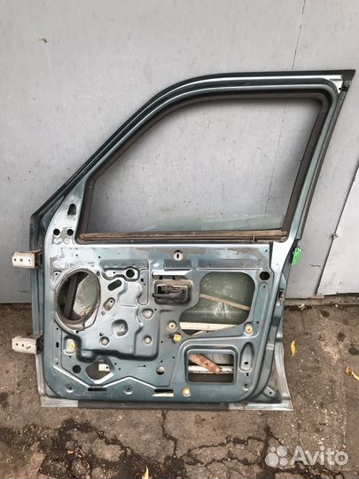 Дверь передняя правая Ford Explorer 2 4.0i 1995г