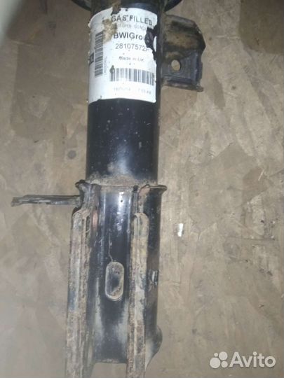 Амортизационные стойки Land Rover Range Rover