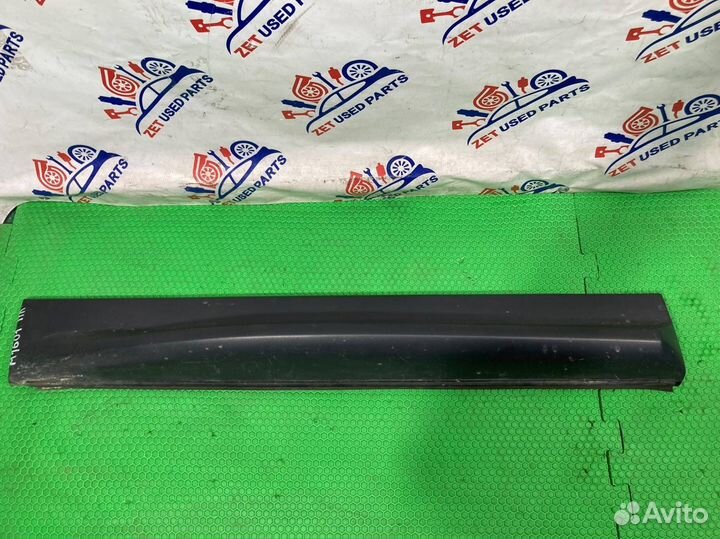 Молдинг двери передний левый Land Rover Range