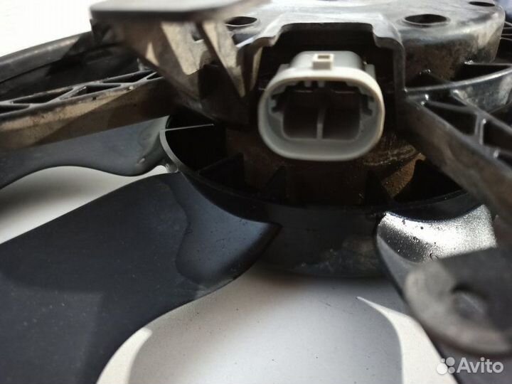 Вентилятор охлаждения радиатора Renault Duster HSA