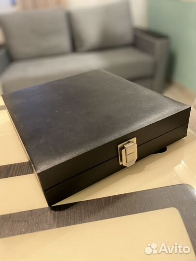 Игральный набор в кожаном футляре