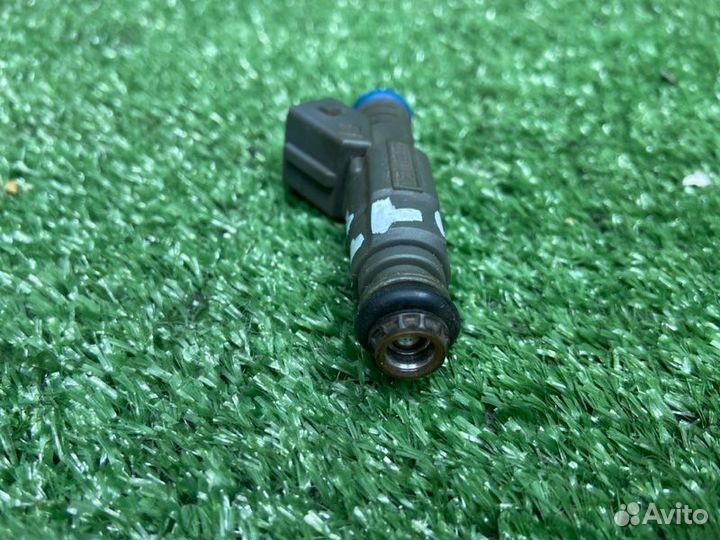 Форсунка топливная 2.0 Ford Focus 1