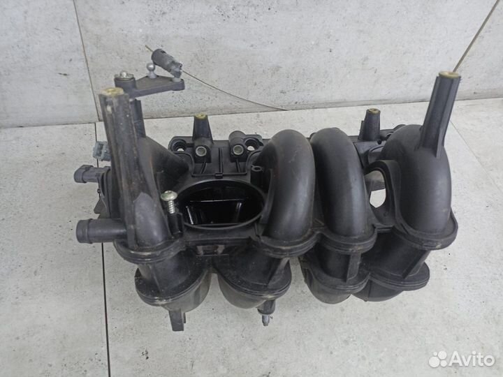Впускной коллектор Renault Kangoo рест. 2007