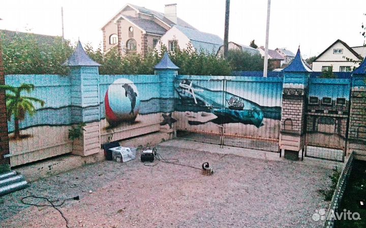 Художественная роспись стен, художник