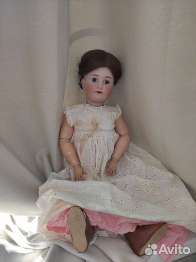 Антикварная кукла Heinrich Handwerck