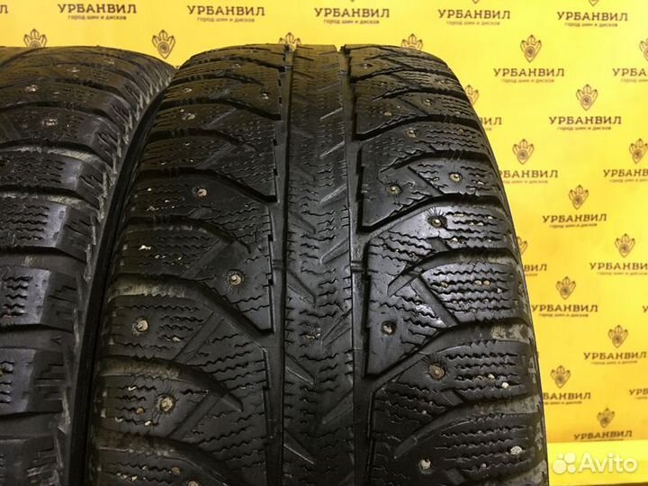 Bridgestone Ice Cruiser 7000 215/60 R16 95T