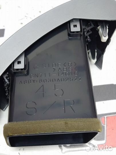 Дефлектор воздуховода Mitsubishi Outlander II (200