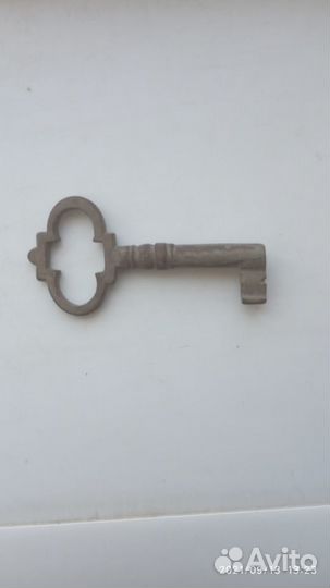 Ключ ретро латунь бронза