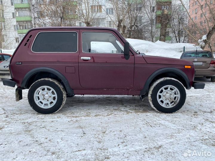 LADA 4x4 (Нива) 1.7 МТ, 2004, 154 000 км