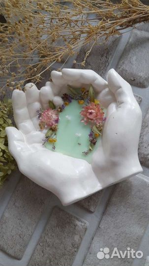 Свеча Ладони