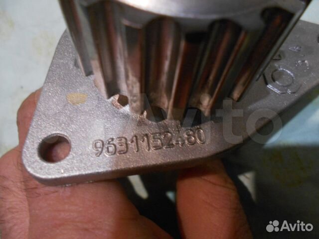 Водяной насос Citroen C3 1.1-1.4