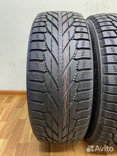 Nokian Tyres Hakkapeliitta R2 SUV 265/60 R18