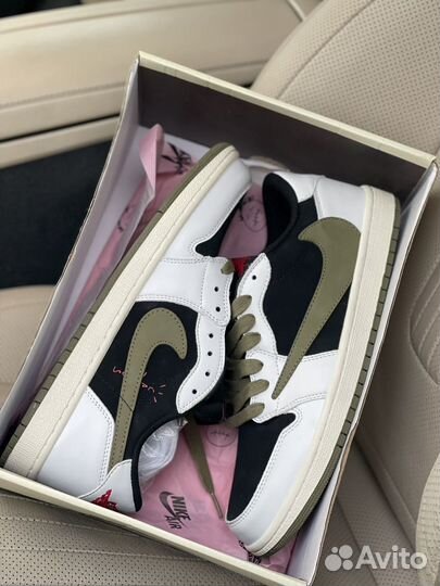 Nike air jordan 1 low travis scott olive