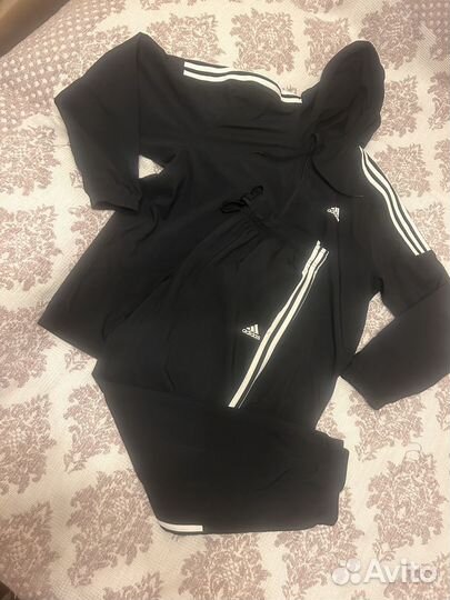 Продам спортивный костюм adidas originals