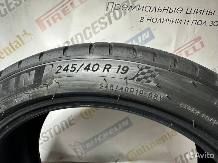 Michelin Pilot Sport 4 245/40 R19 и 275/35 R19