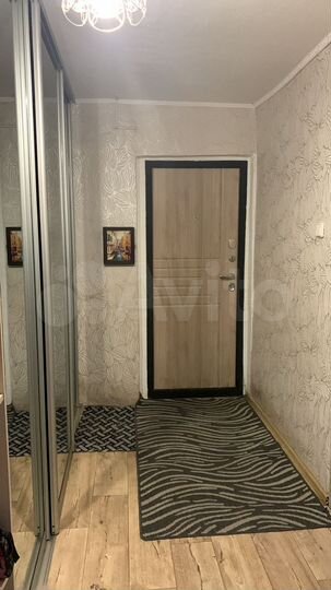 2-к. квартира, 49 м², 1/2 эт.