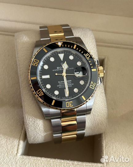 Часы Rolex Submariner Gold механика 3235