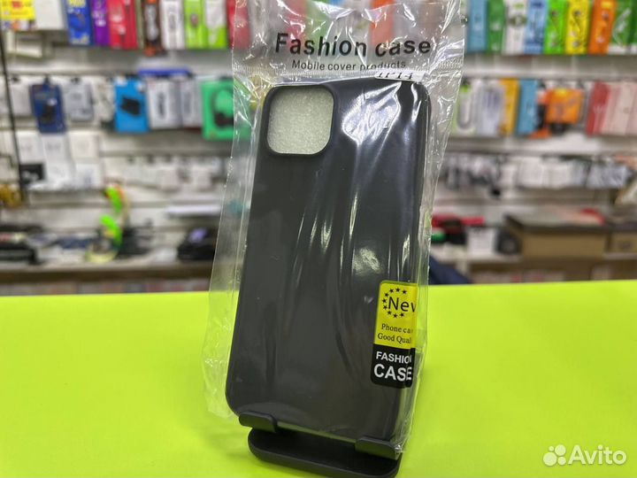 Чехол для iPhone 14