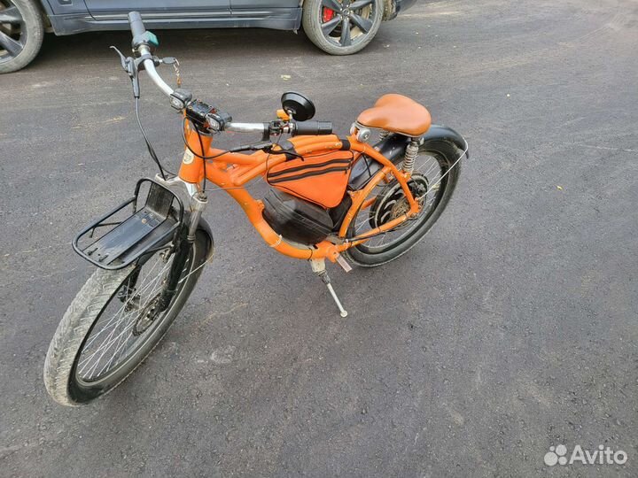 Электрофэтбайк в ретро стиле