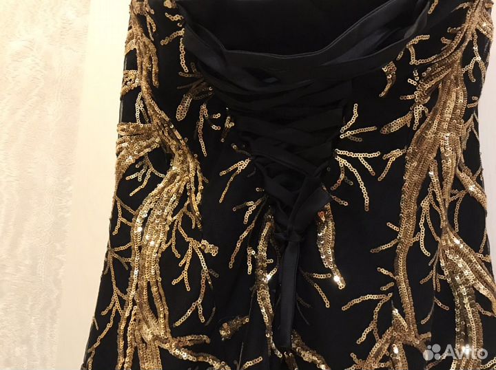 Платье вечернее