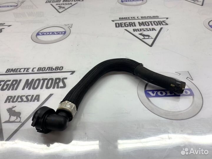 Патрубок шланг отопителя печки впуск Volvo XC90