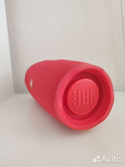 Колонка jbl