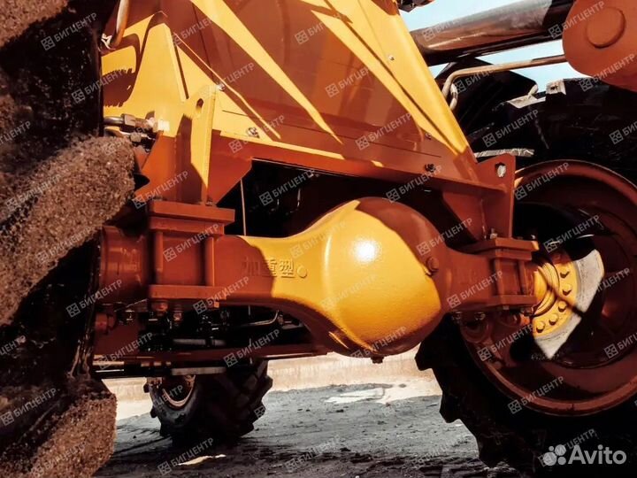 Фронтальный погрузчик Runmax 972E, 2024