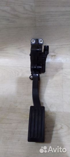 Педаль газа ford focus 2 2008