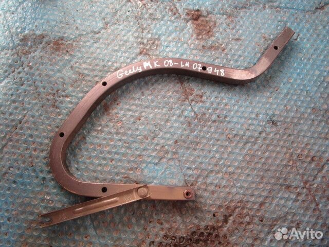 Петля крышки багажника правая Geely MK 2008-2015