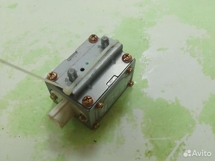 Датчик airbag Mitsubishi Pajero V75W 4M41 1999 лев