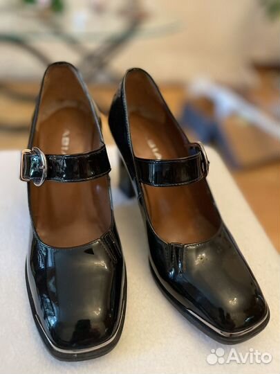 Туфли женские 35 размер
