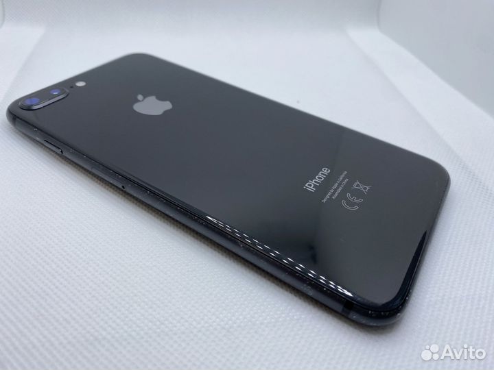 iPhone 8 Plus, 64 ГБ