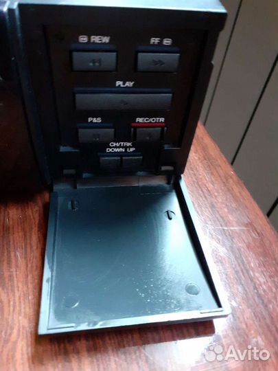 Кассетный видео магнитофон