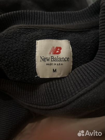 Свитшот синий new balance
