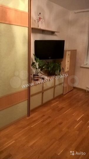 2-к. квартира, 72 м², 9/10 эт.