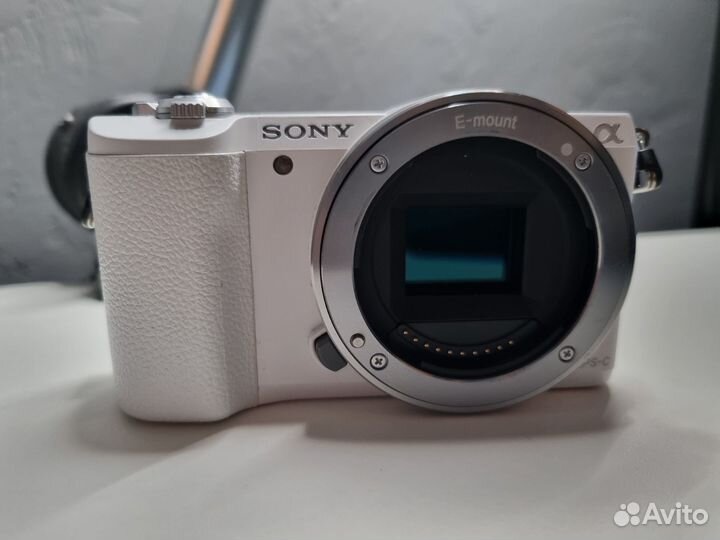 Sony alpha 5100 (a5100)