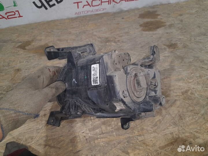 Фара противотуманная левая Kia Ceed 3 (2018-2021)