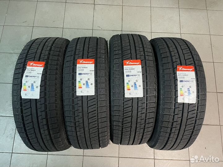 Gripmax SureGrip Pro Ice X 235/50 R21