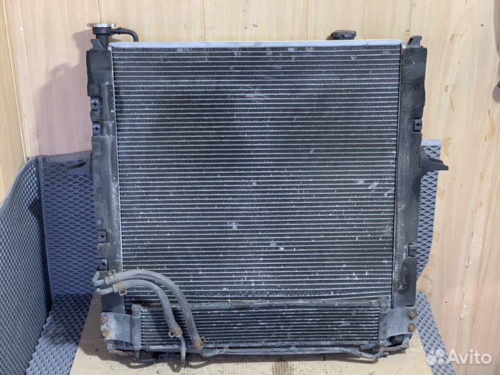 Кассета радиаторов Kia Sorento 1 3.3 G6DB