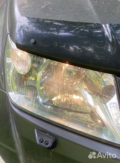 Комплект фар в сборе Suzuki Grand Vitara 1.6