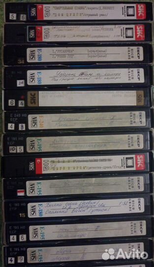 Видеокассеты с фильмами