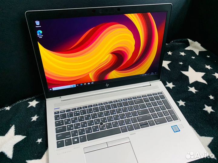 HP EliteBook i7 512