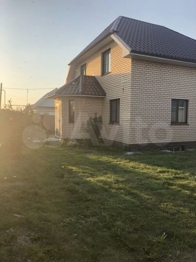 Дом 178 м² на участке 15 сот.