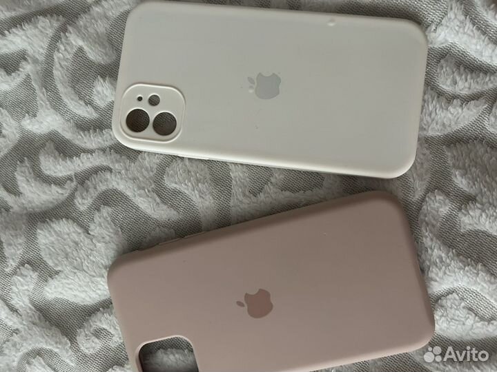 Чехлы на айфон 11