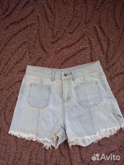 Джинсовые шорты