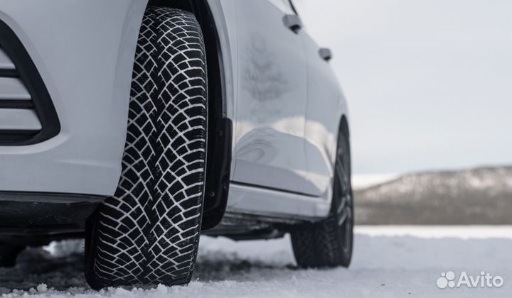 Nokian Tyres Hakkapeliitta R5 SUV 315/35 R21 111T