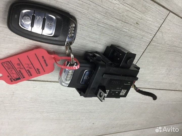 Замок зажигания Audi A4 универсал caga 2008