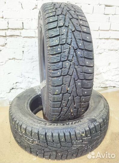 Roadstone Winguard WinSpike 195/65 R15 95T