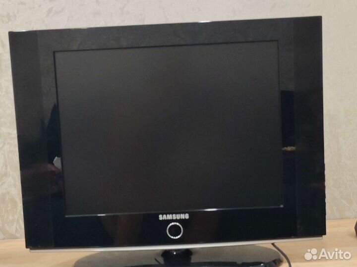 Телевизор samsung 22 дюйма