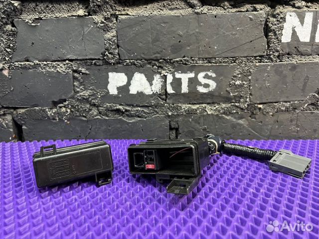 Блок предохранителей Nissan Note E12